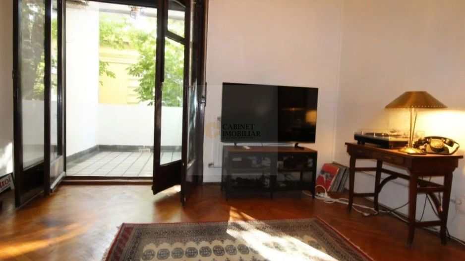 Piata Romana |  62 mp | Terasa | 2 camere - Poză 1