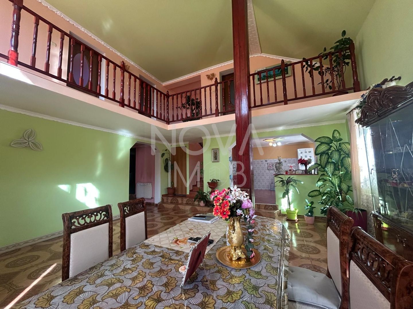 Casa individuala 5 camere, teren 845 mp - Daia - Poză 2