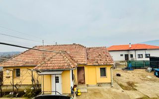 Vanzare 3 case + Teren 1400 mp-Garaj auto -zona Bontida - Poză 6