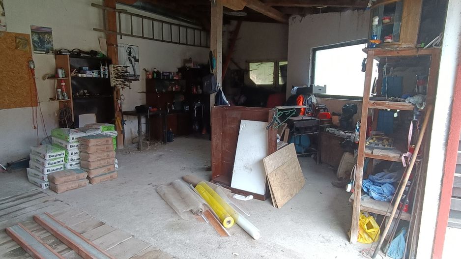 Casa cu 3 camere, 150 mpu, mobilata, utilata, garaj, curte, Ampoita - Poză 16