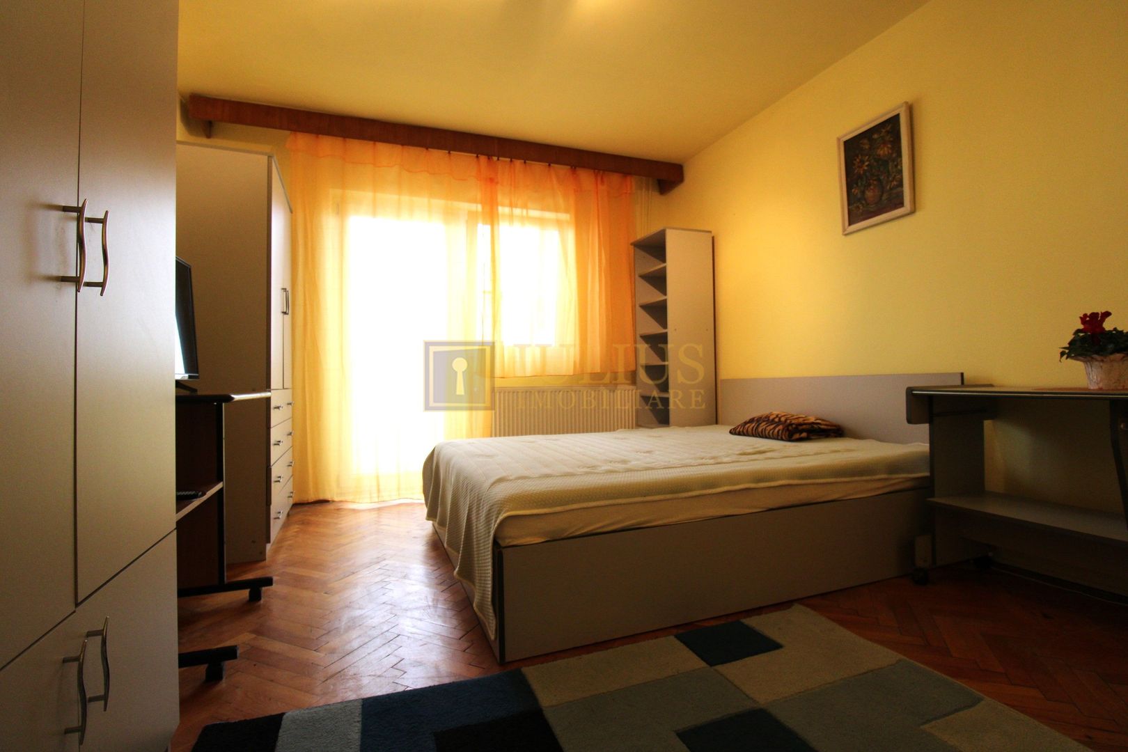 Cf 1, centrala proprie, balcon, intr-o zona linistita din Complex-ul Studentesc. - Poză 3