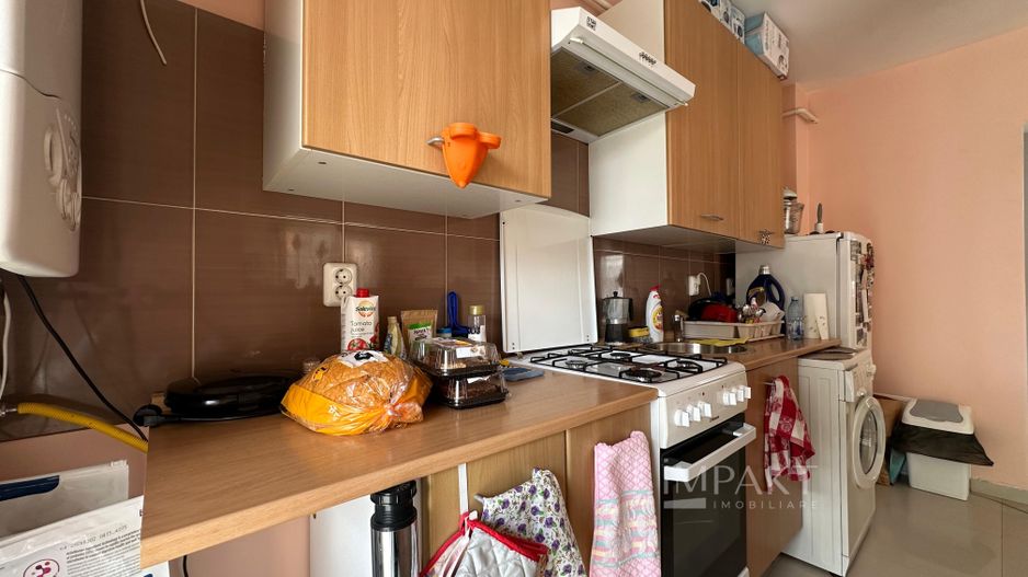 Apartament 2 camere, 50 mp + 3 balcoane, parcare – Eroilor, Floresti! - Poză 5