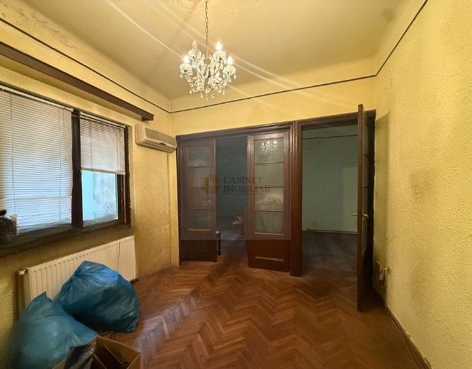 3 camere | Etaj 3/4 | Nemobilat | Universitate - Piata C. A . Rosetti - Poză 1