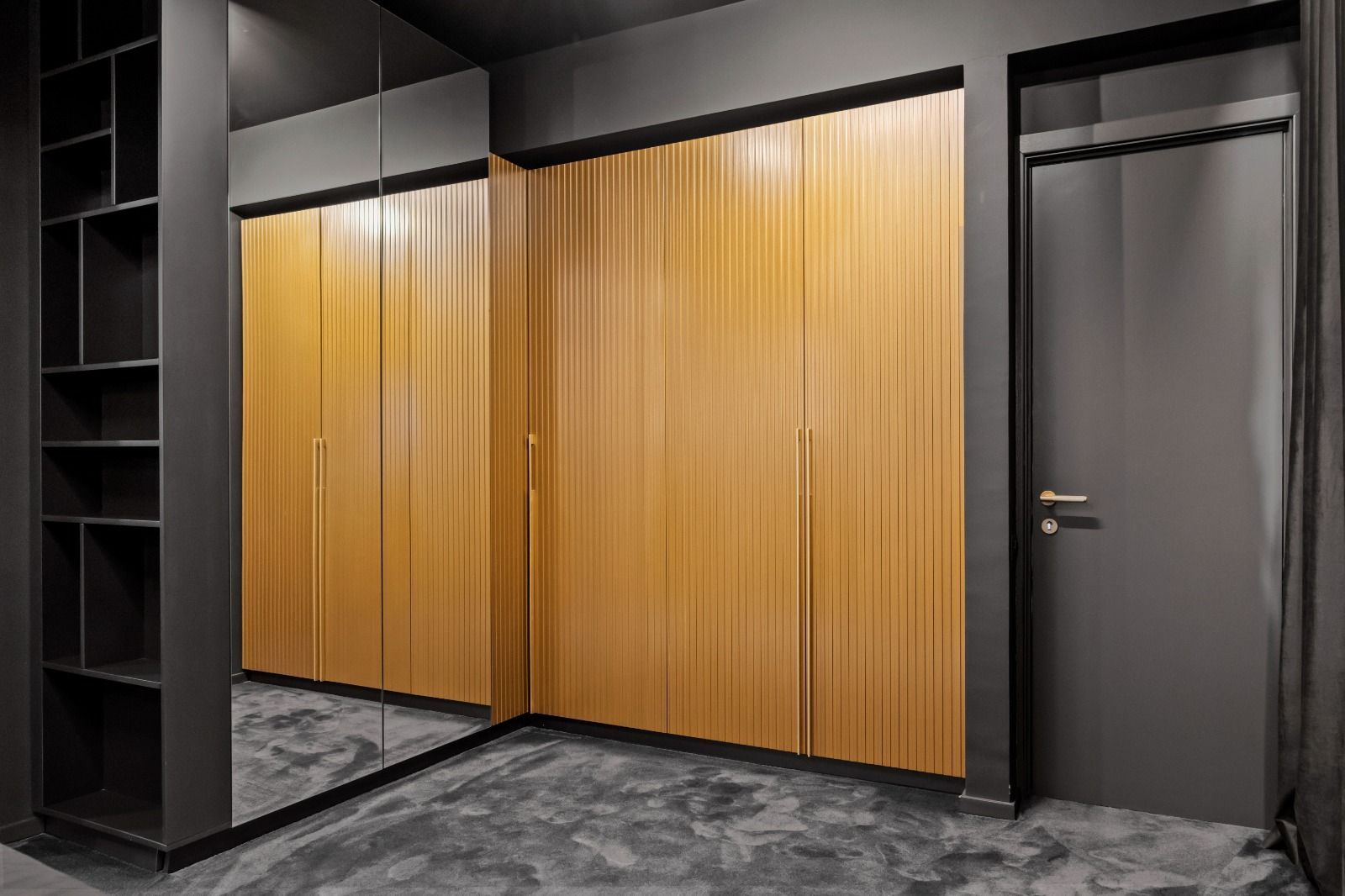 Apartament 3 camere lux | 140 mp | 33 mp terasă | Șos. Petricani - Poză 9