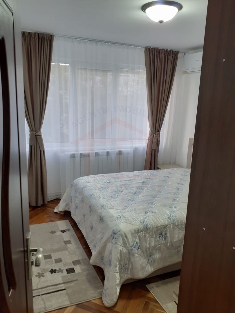 De închiriat – Apartament 2 camere ultracentral, Galați - Poză 6