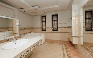 Chirie, casă, 3 nivele, strada Frumoasa, Centru - Poză 38