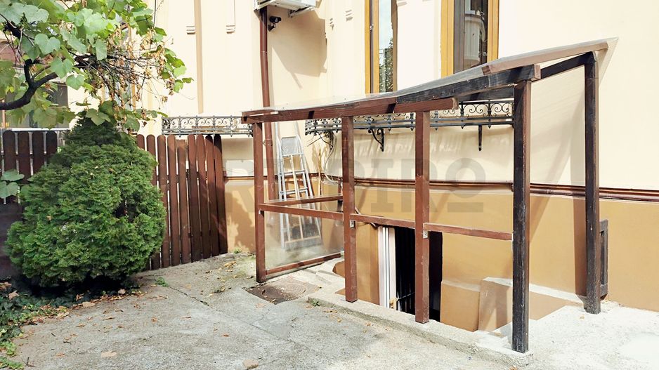 Zero comision, vila renovata 120mp Unirii birou sau clinica, 9' metrou - Poză 7