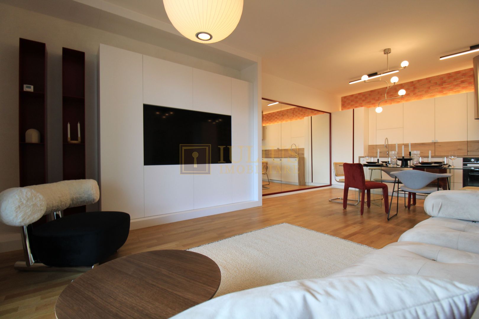 Paltim, 3 camere, apartament premium - Poză 3