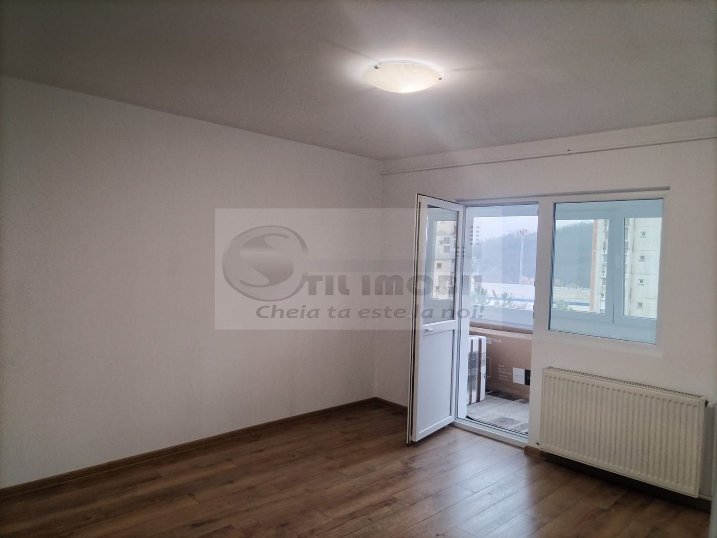 Apartament 2 camere,  decomandat, 54 mp, Selgros – 96.000 € - Poză 4