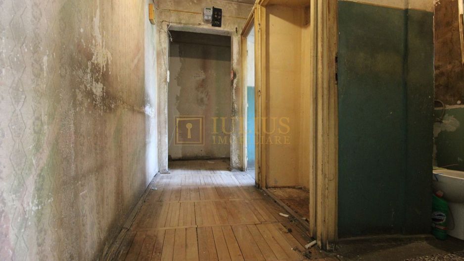 Complex Studentesc str.Daliei, et 3, bloc anvelopat; necesita renovare completa. - Poză 10