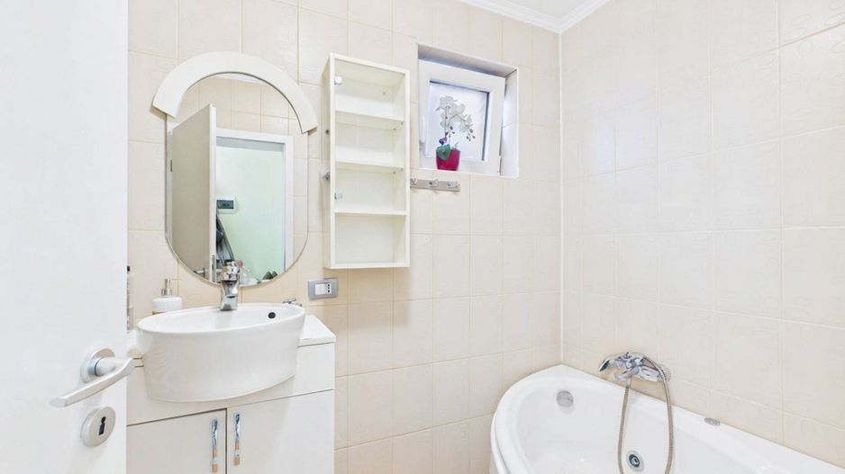 Casă de lux în Aradul Nou – mutare imediată! - Poză 15