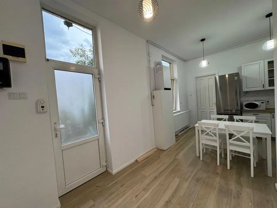 Apartament 3 camere ultracentral | Etaj 1 | Bloc tip vilă | Grădină și parcare - Poză 4