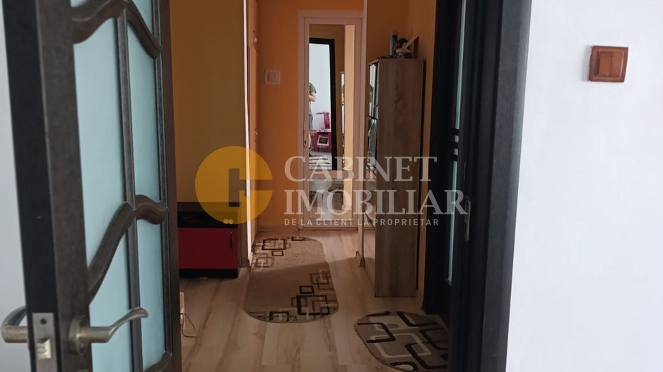 3 camere, decomandat, et. 2/4,  Gradinari,  bloc'80! - Poză 5