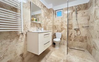 Pensiune Casa Eva Statiunea 2 Mai - 12 camere - teren 600 mp - Poză 7