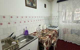 Apartament 3 camere de vânzare – Apărătorii Patriei - Poză 12