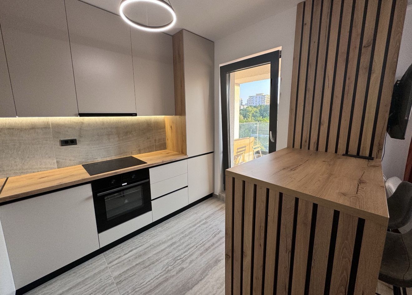 GARSONIERA ROKA RESIDENCE, MOBILAT MODERN, BLOC NOU, CONTRACT ANAF - Poză 1