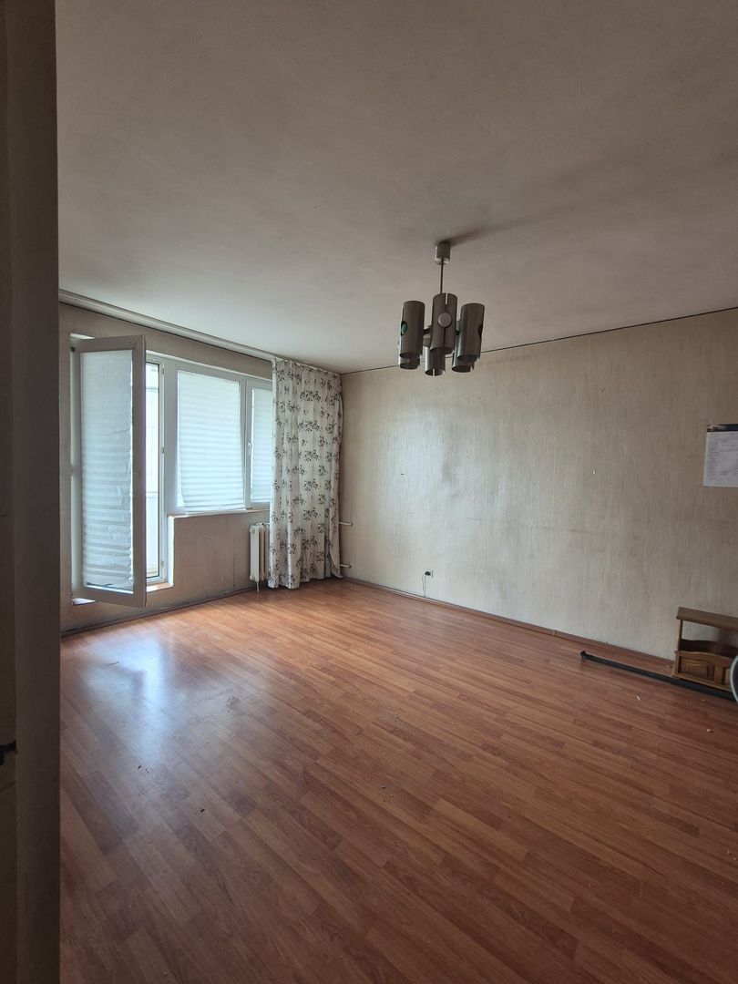 Apartament 2 Camere Dristor 3 minute metrou - Poză 2