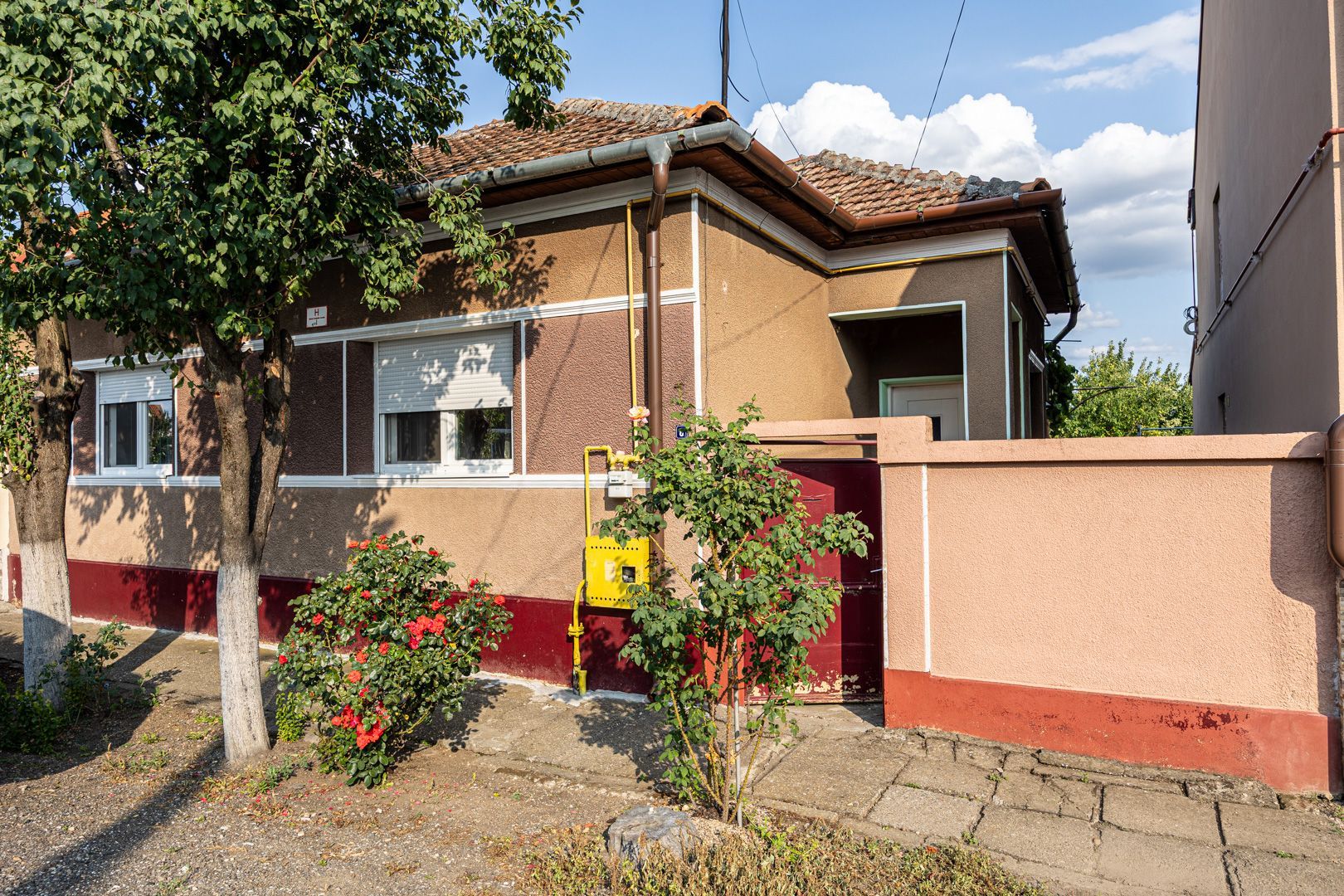 Casă de vânzare în Grădiște – Arad - teren 316 mp - Preț repoziționat! - Poză 1