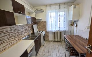 Apartament 2 camere, etaj 3, renovat, zona Bulevardul Transilvaniei - Poză 10
