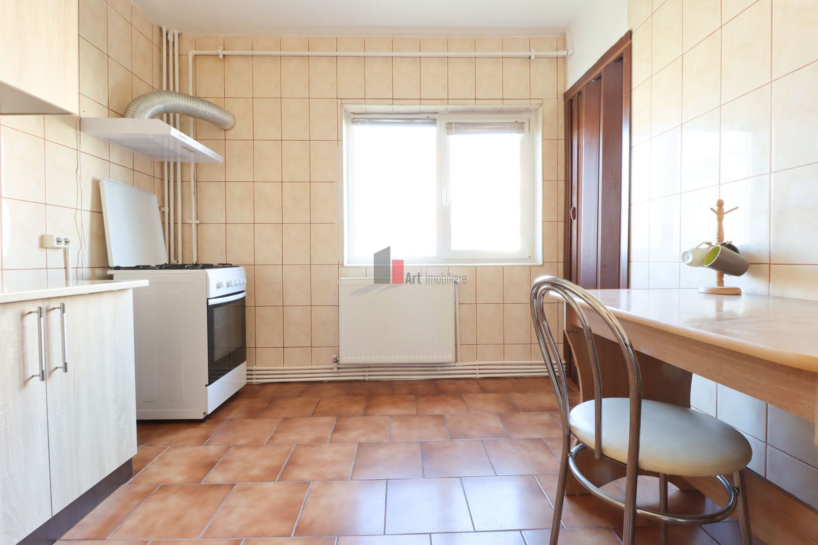 Apartamentul "BRILLANT", bloc nou, mobilat/utilat, CENTRALA PROPRIE - Poză 14