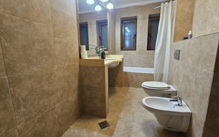 Apartament 3 camere premium în vilă, parter, garaj, acces separat – Central - Poză 4