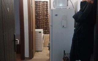 Garsoniera la 200m de metrou Crangasi - Poză 5