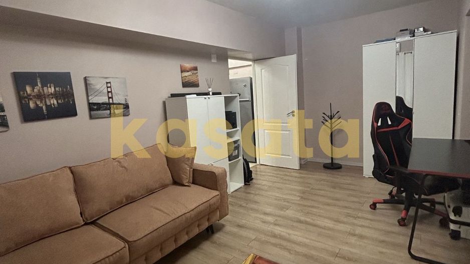 Garsonieră | Parter | Drumul Taberei | Metrou Valea Ialomiței - Poză 1