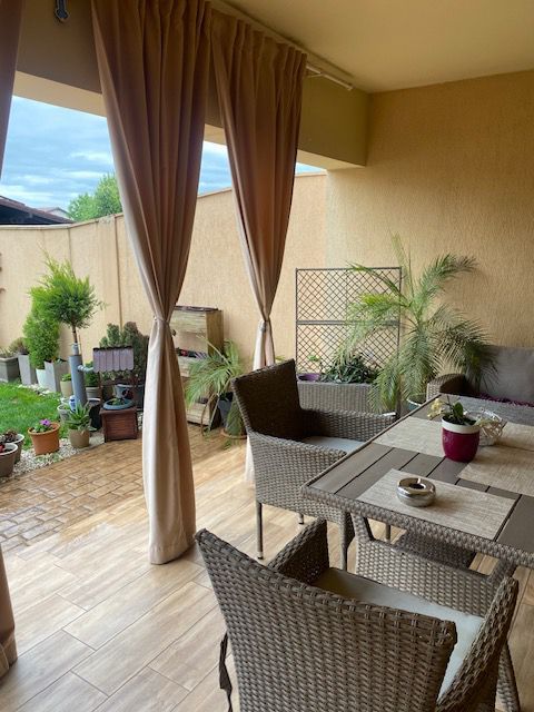 Duplex cu piscina Dumbravita Zona PADURE - Poză 29