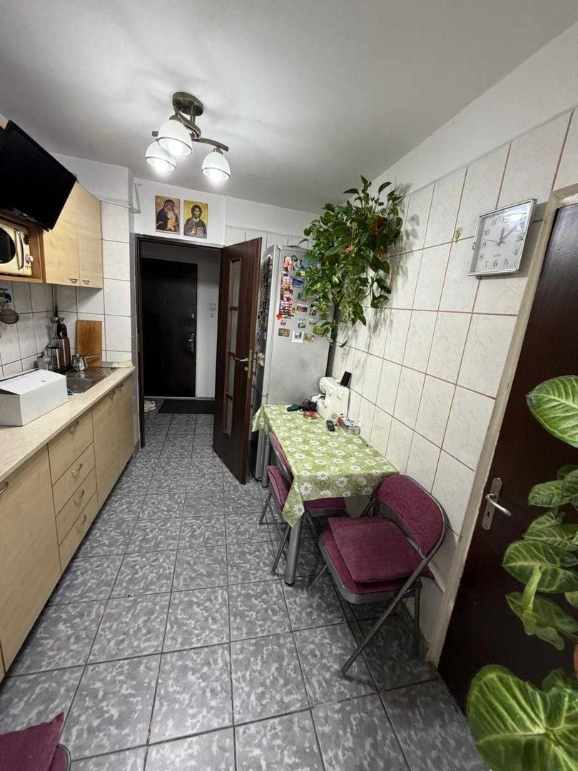 Apartament 2 camere de vanzare  Crangasi - Poză 7