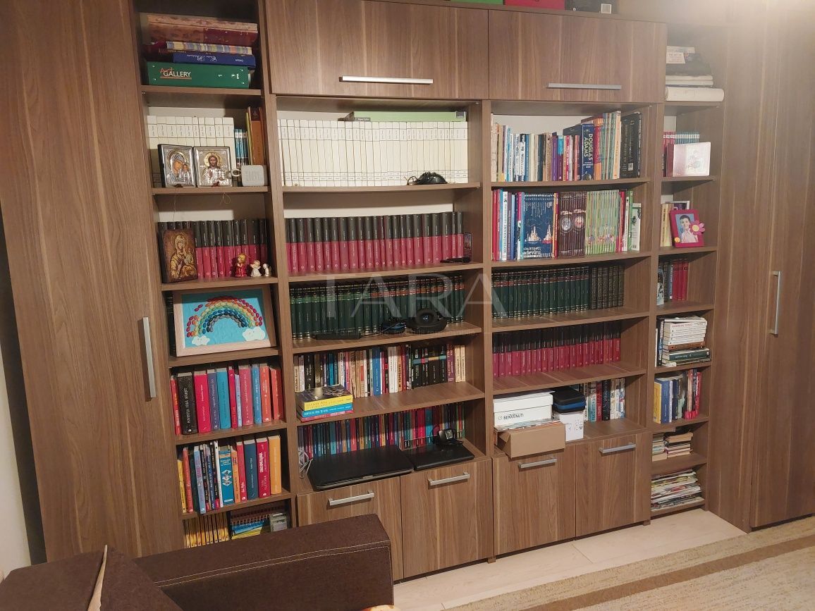 Apartament 4 camere, 78 mp, 2 băi, 2 balcoane,  zona Plopilor. - Poză 5