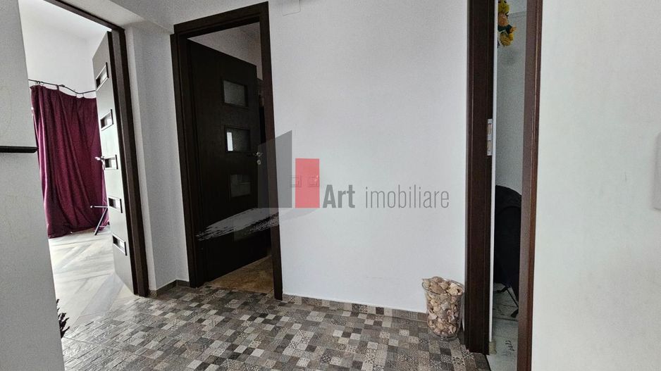 VILA   IN CARTIER HENRY COANDA - Poză 8