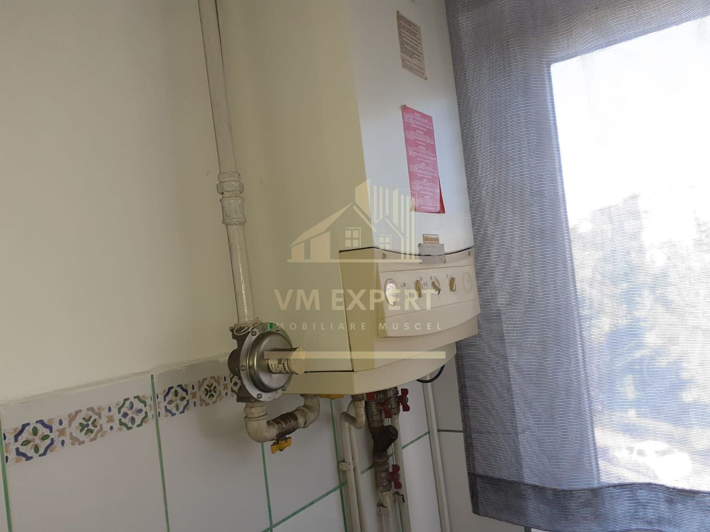 APARTAMENT 3 CAMERE, ETAJ 3, VISOI, CAMPULUNG - Poză 4