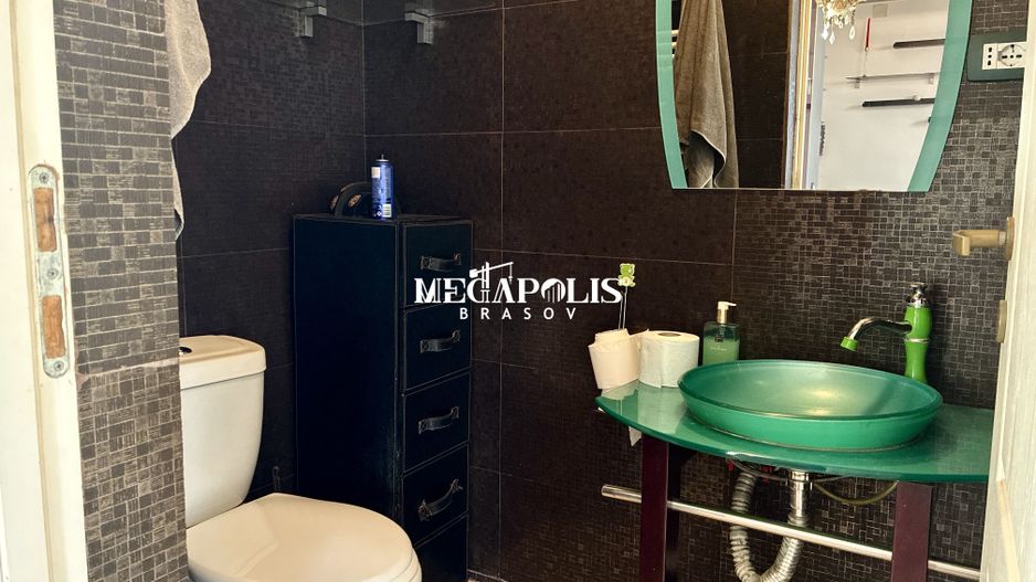 Casă / Ghimbav / 4 camere / Curte privată / Terasă - Poză 12