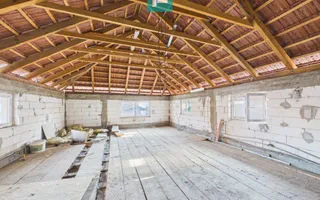 Casă P+E cu două apartamente, zona Drăgășani - Poză 21