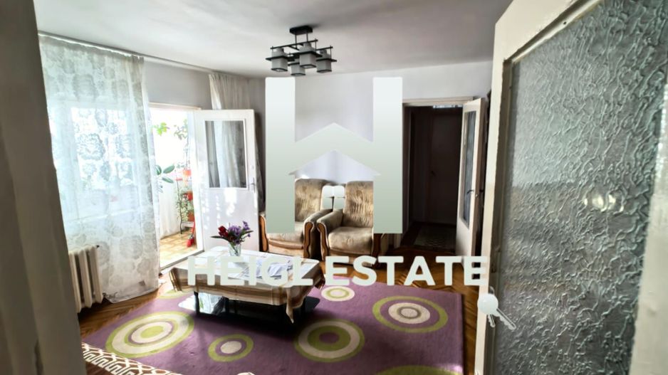 Apartament cu 2 camere + boxa la subsol de vânzare, zona Lipovei - Poză 12