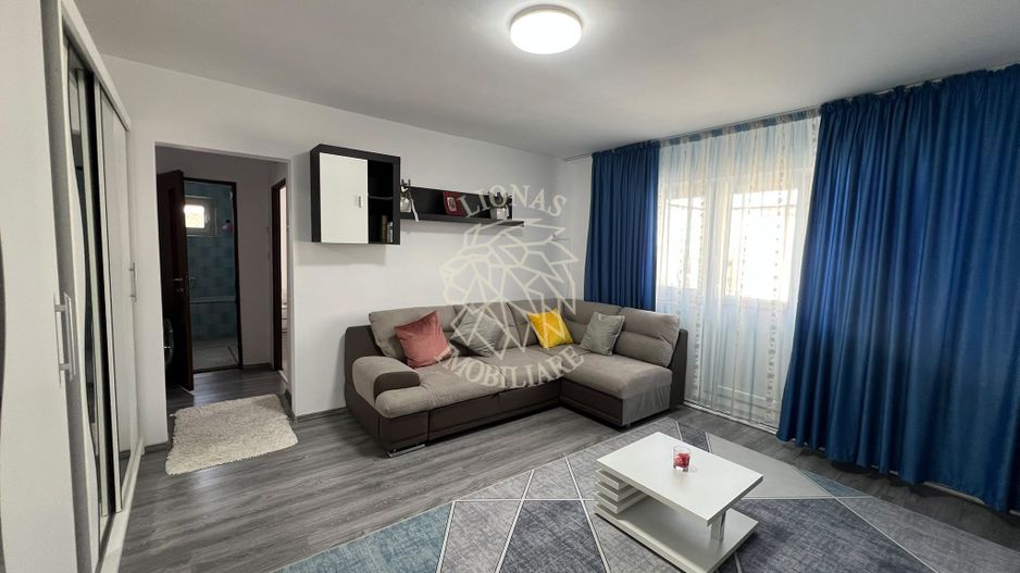 Apartament Renovat 2 camere 59 mp con.-balcon-Zona Decebal - Poză 1