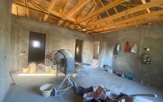 Cumpăna (cod 07) Casă 4 camere cu teren de 515 mp - Poză 11