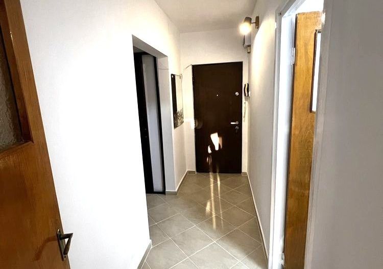 🚇 Închiriez Apartament cu 2 camere, 2 min metrou Dristor 2, renovat, etaj 7/10 - Poză 8