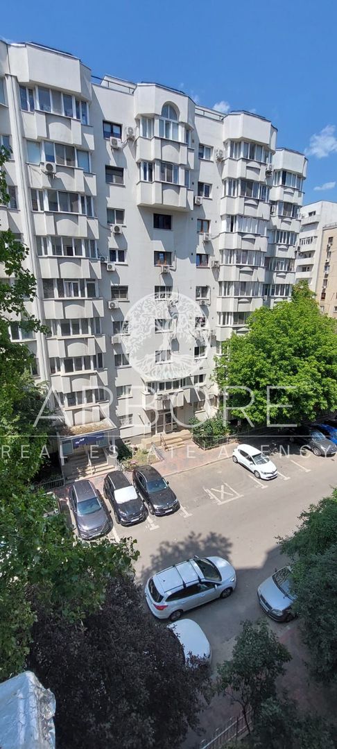 Închiriere 3 camere Bd. Unirii, 76 mp, mobilat, parcare - Poză 25