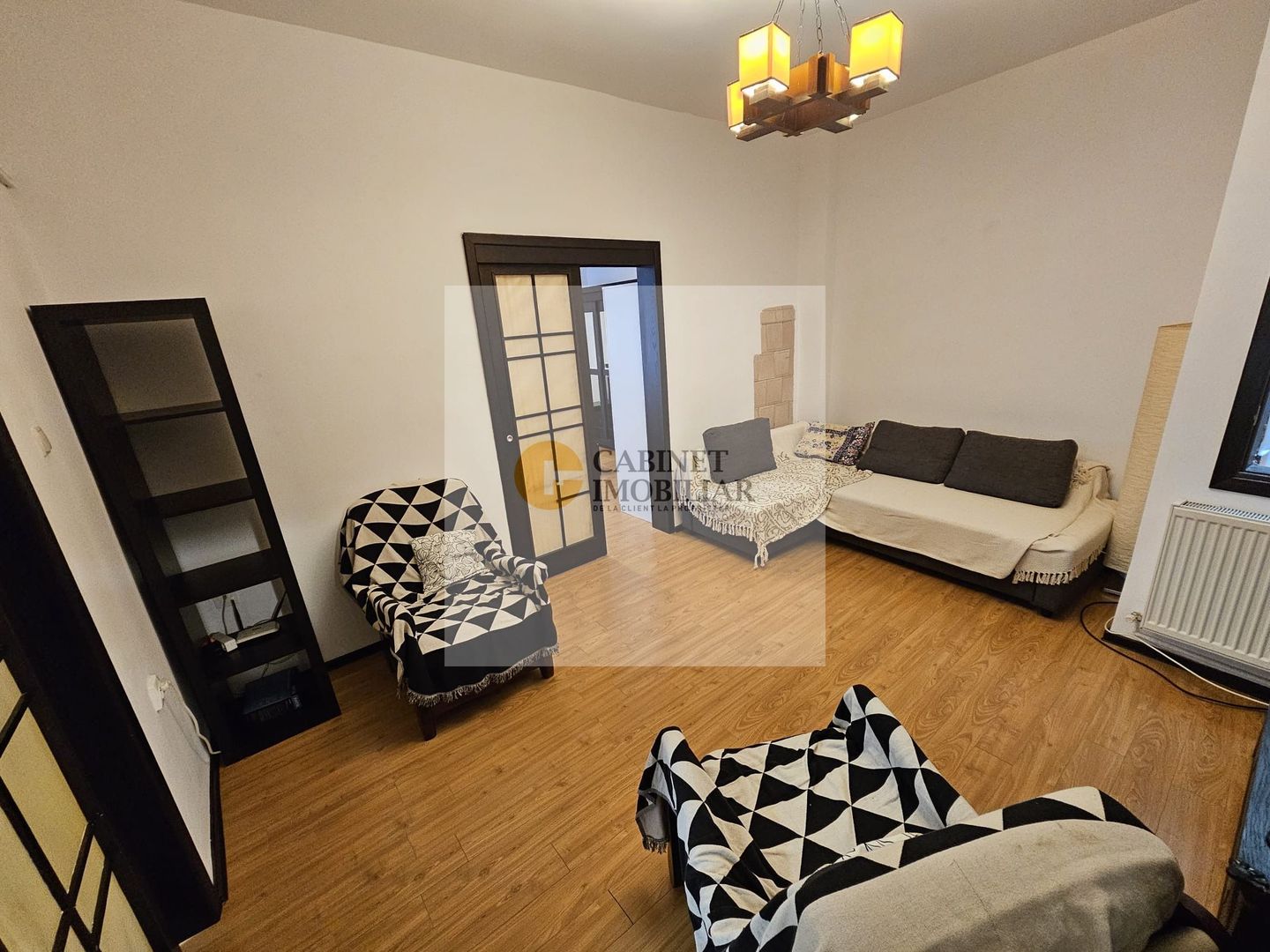 Apartament 3 camere | 74mp in vila | Renovat 2025 | Piata Alba Iulia - Poză 2
