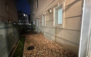 Apartament deosebit cu 2 camere decomandat si curte proprie | Giroc - Poză 14