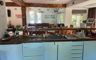 VILA CAMPULUNG, TEREN 4200 MP, PRET 259000 EURO - Poză 1