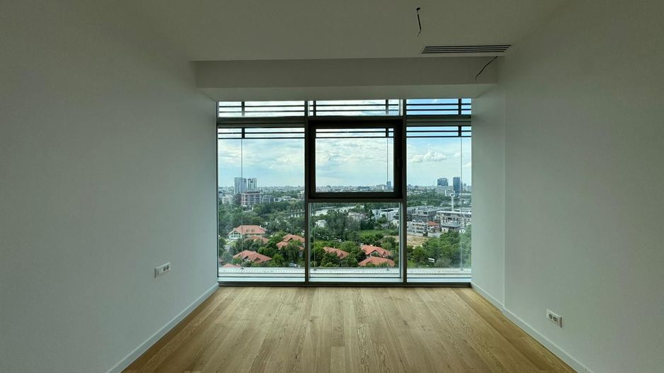 PENTHOUSE SPECTACULOS UpSite || 1.800.00+TVA || boxa si loc de parcare incluse - Poză 9