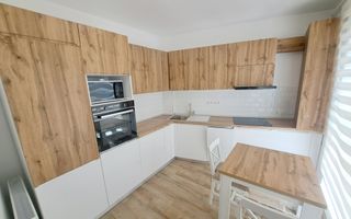 Apartament 2 camere, terasa de 15 mp, garaj subteran, boxa, Centru! - Poză 9