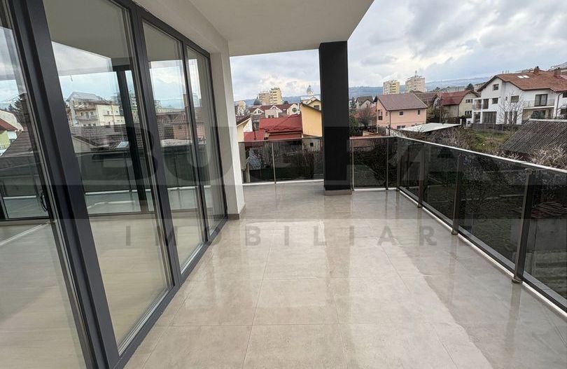 Vila P+E+R - 212 mp, finisata - zona Interservisan - Poză 5