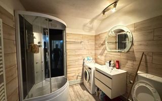 Apartament la casă, ultracentral – 2 camere și pivniță - Poză 6