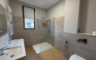 INCHIRIERE 4 CAMERE LUX | 200MP | NEMOBILAT | LOC PARCARE | VEDERE LAC - Poză 16