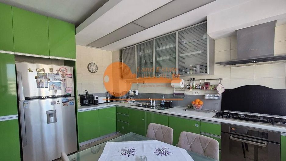 4 camere Floreasca-LAc Floreasca (loc parcare-bloc Boutique) - Poză 9