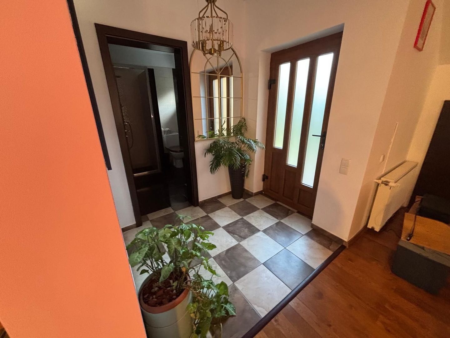 Vila deosebita aproape de padure - Poză 12