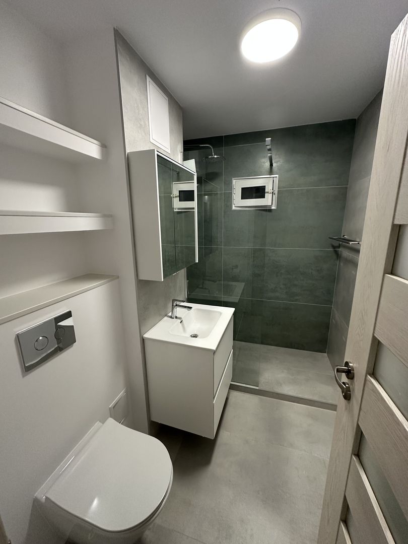 Apartament 3 camere  renovat in zona Lipovei - Poză 22